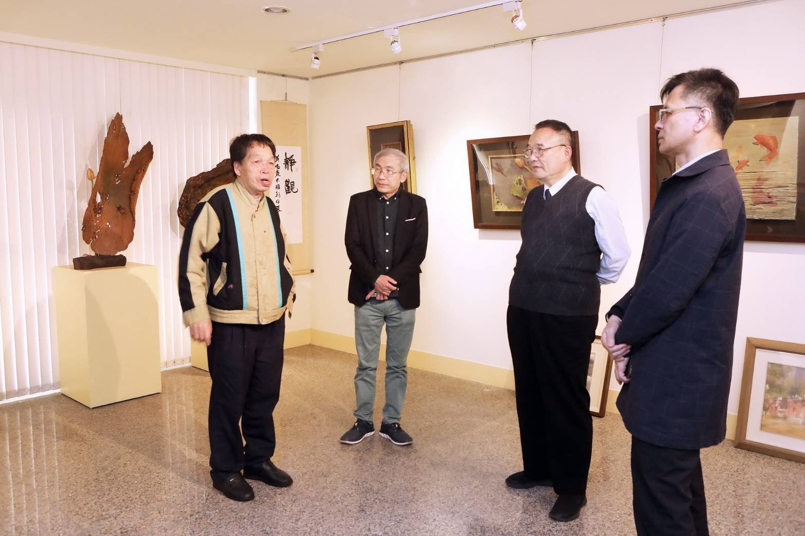 國立故宮博物院蕭宗煌院長、文化部文化資產局陳濟民局長拜訪台灣木雕藝術家 黃媽慶老師